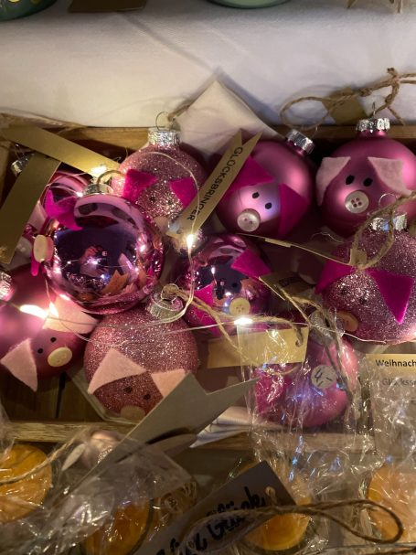 Weihnachtskugel "Glücksschweinchen"
