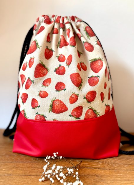 Sommerlicher Erdbeer- Rucksack